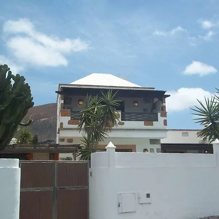 Hartystik فيلة